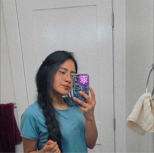 Meet your Posher, Cecy